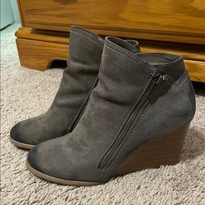 Stylish Gray Wedge Ankle Boots